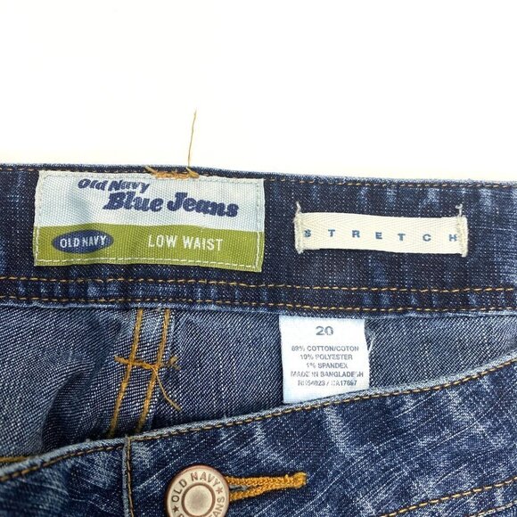 Old Navy Low Waist Crop Hem Slit Women's size 20 Dark Wash Blue Denim Jeans - Picture 3 of 3